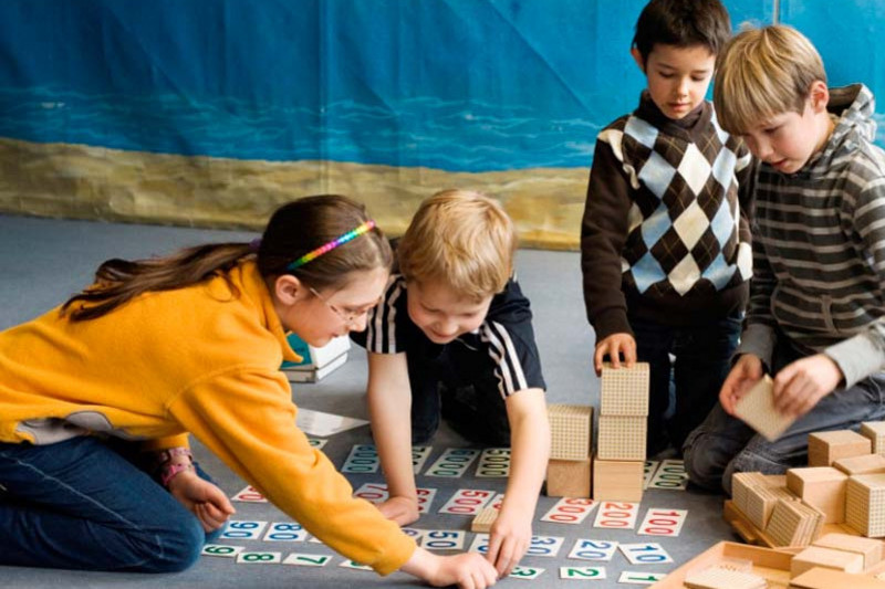 Pupils learning math with an educational game