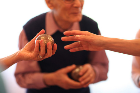 Old People on the Move: Exercises with Eurythmy Balls